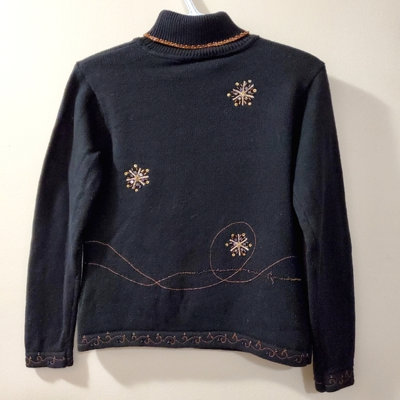 Talbots - Skating Santa - Christmas Sweater - Petite S - Picture 7 of 10